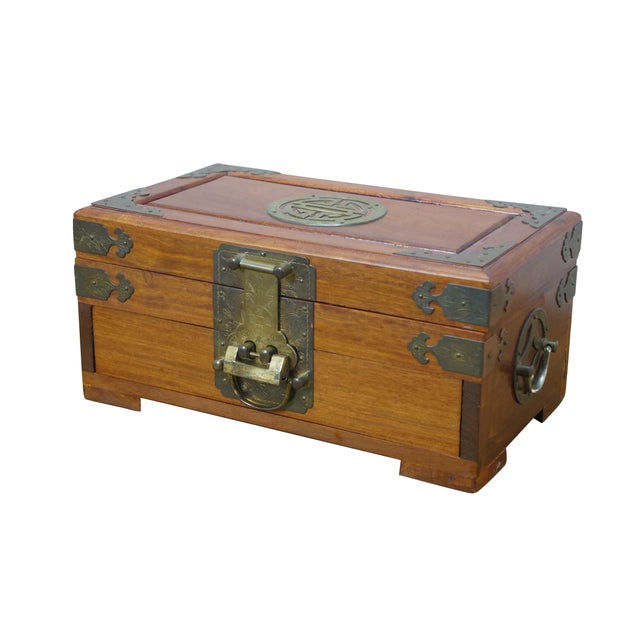 Vintage George Zee & Co Chinese chinoiserie jewelry treasure chest. Made of Rosewood and brass featuring an etched floral,...