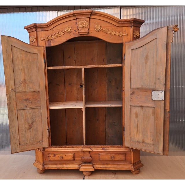 Antique Lake Constance Cabinet in Spruce Wood, 1800 For Sale - Image 9 of 10