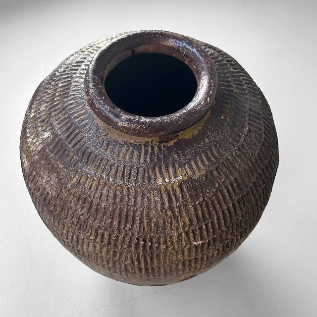 Ceramic Meiji Tokoname (常滑) Tsubo Jar, Japan For Sale - Image 7 of 18