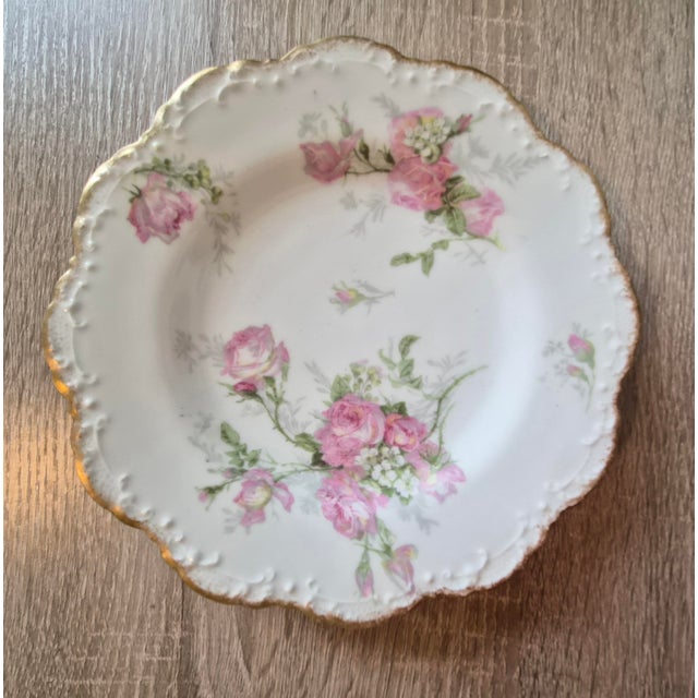 Limoges, France Vintage Hand-Painted Limoges France Floral Porcelain Plates – Set of 5 For Sale - Image 4 of 5