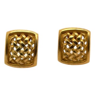 Late 20th Century Pair of Kieselsteine Cord 18k Baskest Weave Earrings For Sale