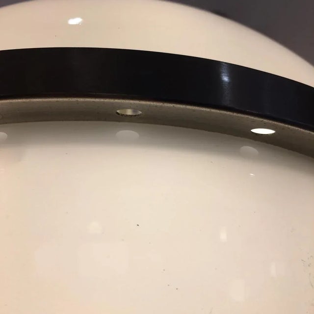 White Pusicona Wall Lamp by Franco Micolitti for Artemide For Sale - Image 8 of 11