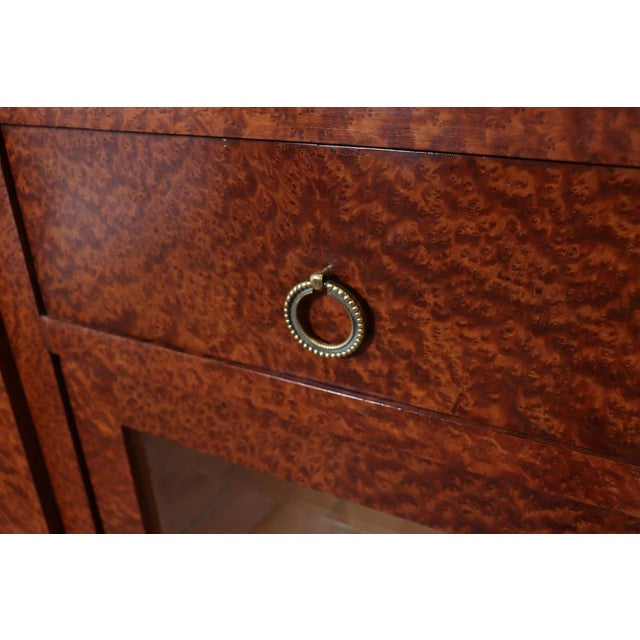 French Art Deco Burr Thuya Display Sideboard, 1925 For Sale - Image 4 of 16