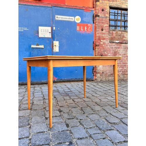This dining table from Alma Tische is a wonderful example of German mid-century design, bringing a welcoming and airy...