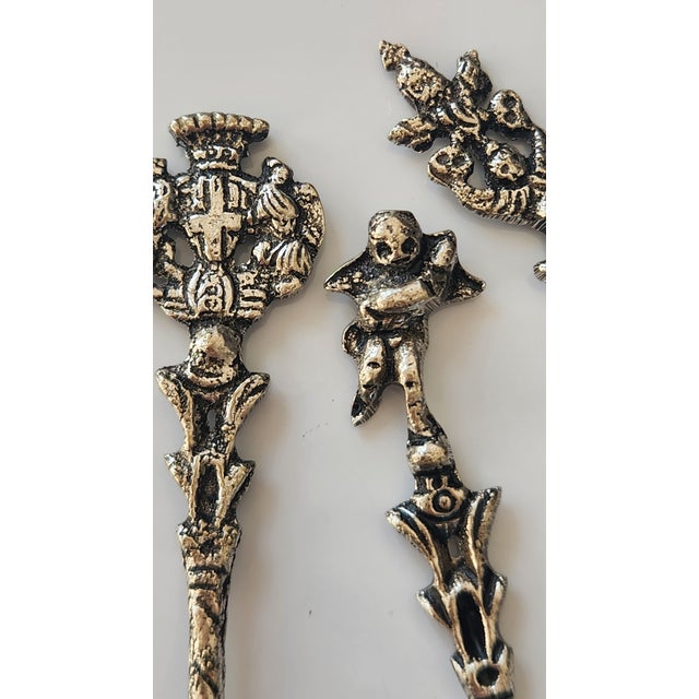 Silver Mid 20th Century Italian Figural Silverplate Demitasse Spoons – Set of 6 For Sale - Image 8 of 15