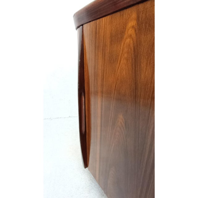 Brown Bedside Tables by Jindřich Halabala for Up Závody, 1960s, Set of 2 For Sale - Image 8 of 17