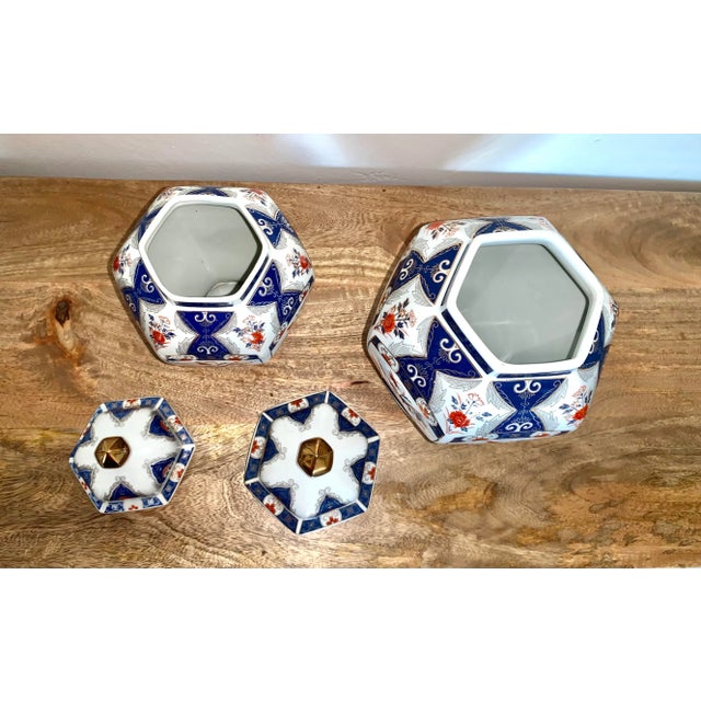 Multicolor Octagon Small Gilt Ginger Jars - Set of Two For Sale - Image 4 of 9