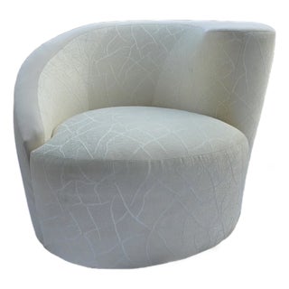 1960s Vladimir Kagan Style Weiman Nautilus Swivel Ivory Jacquard Chair For Sale