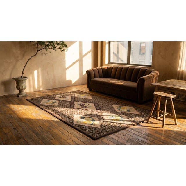 1920s Brown Medallion Folk Art Antique American Hooked Rug 4'2" X 8'7" Handknotted Wool Carpet For Sale In New York - Image 6 of 7