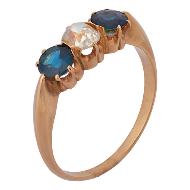 Early 20th Century Victorian Diamond Sapphire 14k Rose Gold Three Stone Ring, Size 7.25 For Sale