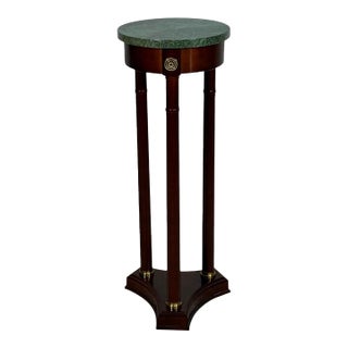 Vintage the Bombay Company Traditional Gold Brass Accent Green Marble Top Mahogany Plant Stand Pedestal For Sale