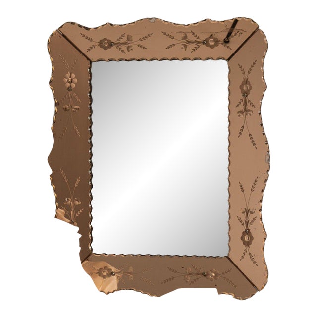1940-1949 Italy Warm Blush Pink Carved Wood Mirror With Etched Border For Sale