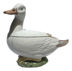 Mid-18th Century White Majolica Duck Tureen from Pasquale Antonibon, Italy