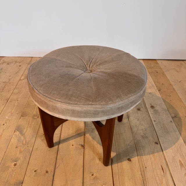 Mid-Century Ottoman from G-Plan, 1960s For Sale - Image 3 of 7