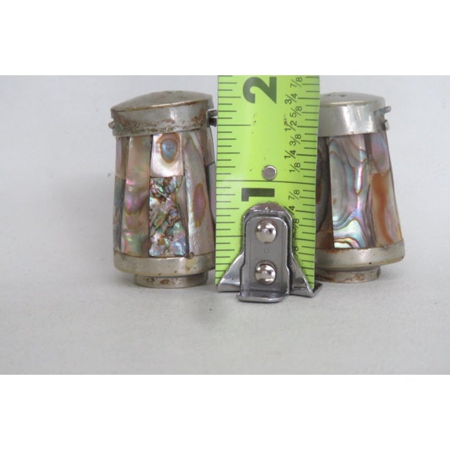 Mexican Salt and Pepper Shaker Pair 2pc Alpaca Silver Abalone Shell 5191b For Sale - Image 9 of 14