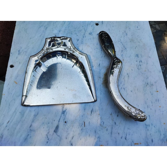 Art Deco Plated Brush and Crumb Scoop, 1930s, Set of 2 For Sale - Image 4 of 6