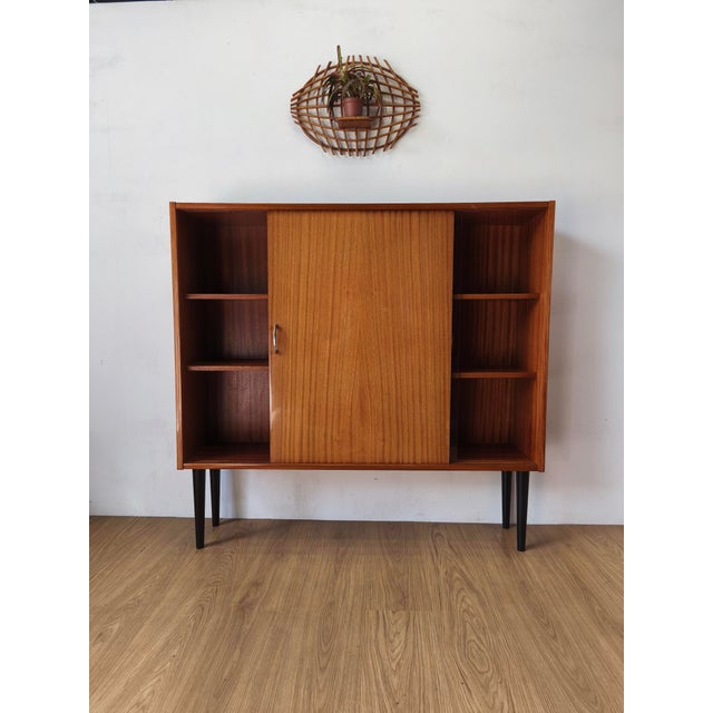 Wood Mid-Century Modern Minimalist Bookcase, 1970 For Sale - Image 7 of 18