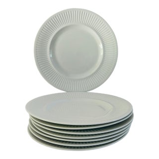 1990s Athena Pattern by Johnson Brothers White Ironstone Dinner Plates - Set of 8 For Sale