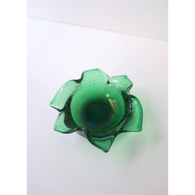 Glass Scandinavian Modern Emerald Green Art Glass Bowl, Organic Modern, 1960s Denmark For Sale - Image 7 of 11