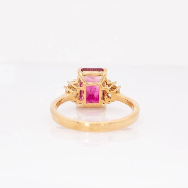 2.3cts Bi-Color Tourmaline Ring With Natural Diamonds: 14k Solid Gold, 9x7mm For Sale In Columbus - Image 6 of 7