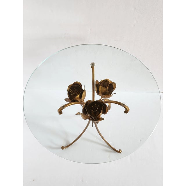 1960s Vintage Italian Hollywood Regency Style Gilt Metal Side Table For Sale - Image 5 of 12