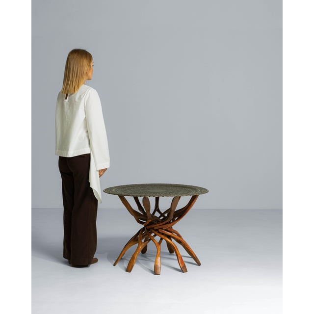 1960s African Hand-Carved Interlocking Wooden Table With Brass Top For Sale - Image 18 of 18