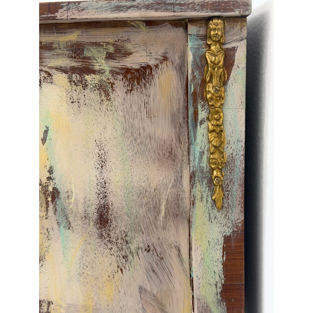 1990s Authentic Made in Italy Bombe Commode - Distressed Painted 3 Drawer Nightstand, Vintage Italian Florentine Accent Chest, Gilt Table 28" For Sale - Image 9 of 18