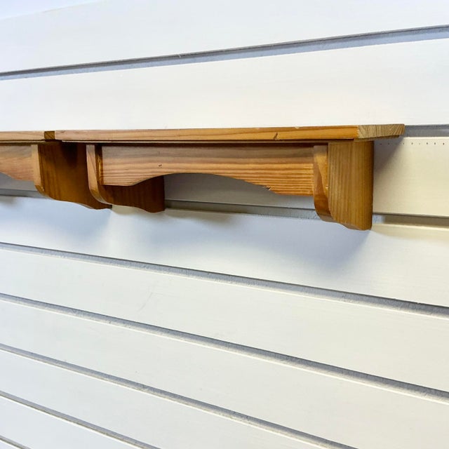 1980s Vintage Rustic Americana Farmhouse Pine Wall Shelves - A Pair. For Sale - Image 12 of 15