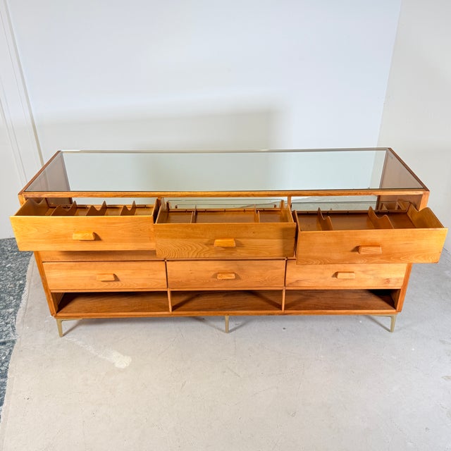 Brown Vintage Oak Display Counter from Haka Ladenmöbel, 1960s For Sale - Image 8 of 14