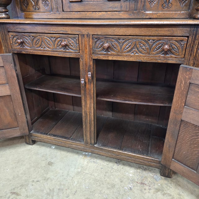 19th Century English Oak Carved Panel Jacobean 3 Door & 2 Drawer Court Cupboard With Bulbous Supports For Sale - Image 16 of 18