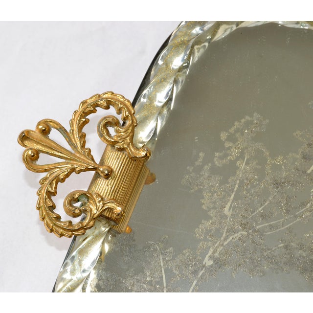 Wood 1960s Barovier Style Etched Murano Art Glass Mirrored Tray Bronze Handles Italy For Sale - Image 7 of 18