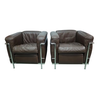 LC2 Leather Chairs by Le Corbusier, 1965, Set of 2 For Sale