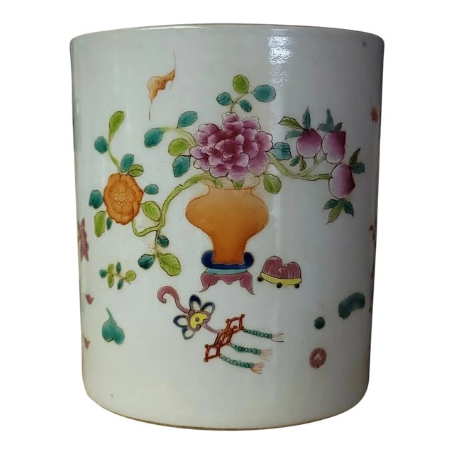 Antique 19th Century Chinese Famille Rose Porcelain Brush Pot Decorated With Flowers and Altar Fruit For Sale