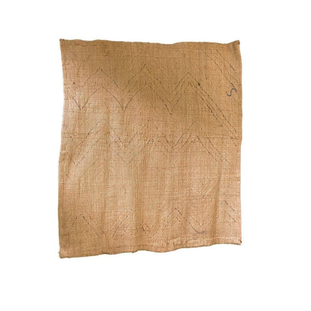 Vintage African Kuba Kasai Velvet Raffia Textile Zaire 21 "By 24" For Sale In New York - Image 6 of 8