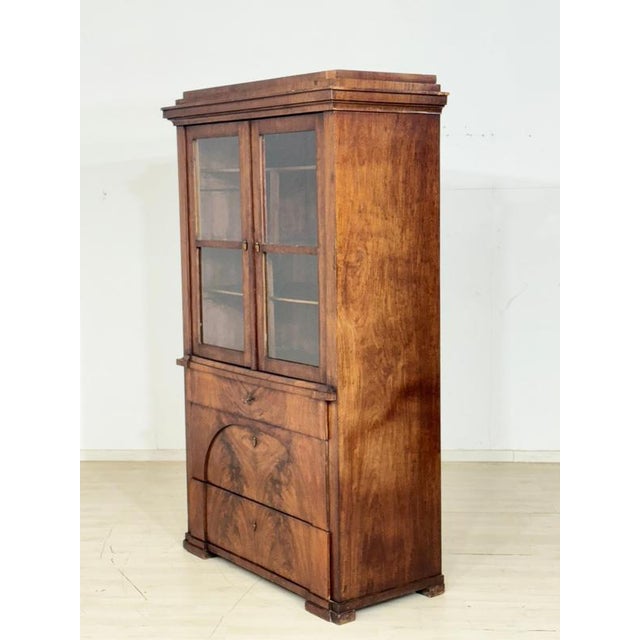 Antique Biedermeier Gründerzeit Walnut Display Cabinet For Sale - Image 6 of 11