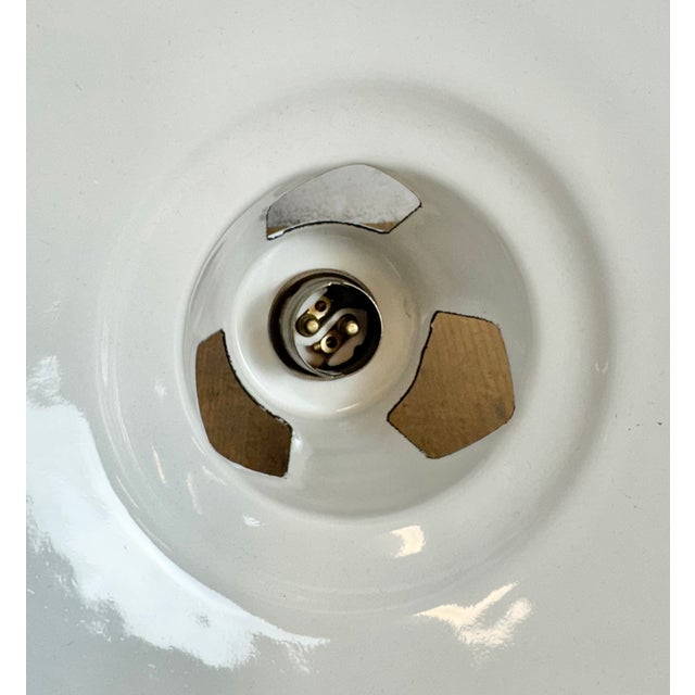 Industrial White Enamel Factory Pendant Lamp from Thorlux, 1960s For Sale - Image 15 of 17