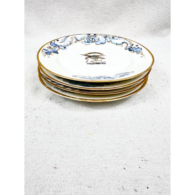 Haviland & Co. Antique Haviland Limoges Scottish Clan Graham "N'oublie" Crest - Set of 4 For Sale - Image 4 of 10