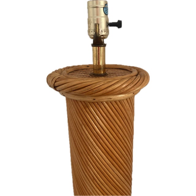 Mid-Century Italian Warm Honey Colored Pencil Reed Floor Lamp C. 1970's For Sale - Image 4 of 6