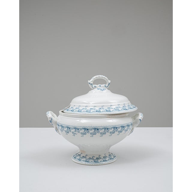 20th Century Belgian Special Edition Porcelain Tureen With Lid For Sale - Image 17 of 18