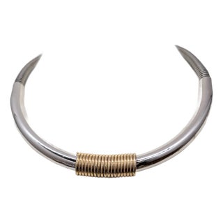 Vintage 1970s Signed Napier Rhodium Plated Goldtone Wrapped Collar Necklace For Sale