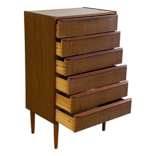 Mid-Century Danish Teak Tall Chest of Drawers – 5 Drawer Highboy Dresser 1960s For Sale