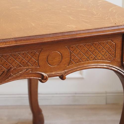 Antique French Country-Style Oak Dining Table, 1890s For Sale - Image 3 of 18