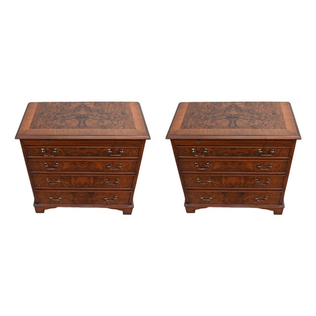 Georgian Revival Walnut Bachelor's Bedside Tables, Set of 2 For Sale