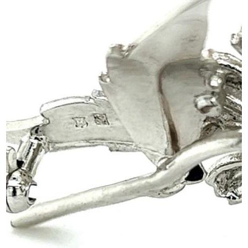 White 1990s Mikimoto Estate Akoya Flower Pearl Brooch Pin Sterling Silver 6.16 mm For Sale - Image 8 of 10