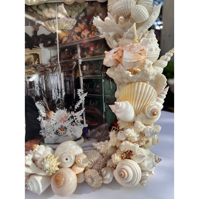 Contemporary CSS Seashell Photo Frame For Sale - Image 3 of 8