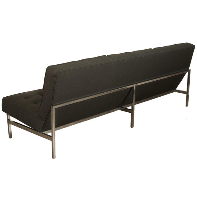 Charcoal Original Mid-Century Modern 1955 Florence Knoll Parallel Bar Sofa Fully Restored For Sale - Image 8 of 10