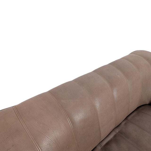 Brown Two-Seater Buffalo Leather DS44 Sofa in Brown from de Sede For Sale - Image 8 of 10