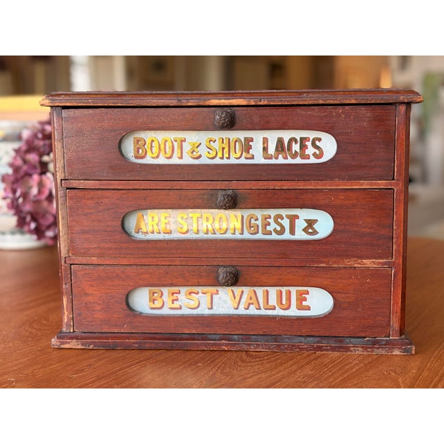 Antique Paton's Boot & Shoe Lace countertop display cabinet, dating to the late 19th or early 20th century (Edwardian...