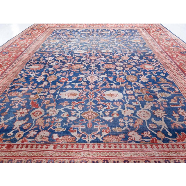 Early 20th Century Persian Sultanabad Rug For Sale In New York - Image 6 of 11