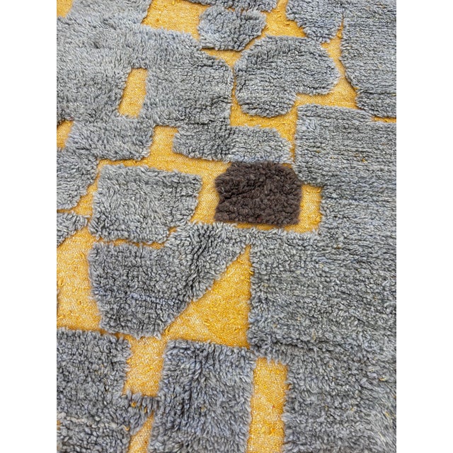 1990s Moroccan Modern Handwoven Wool Rug, 1990 For Sale - Image 5 of 11